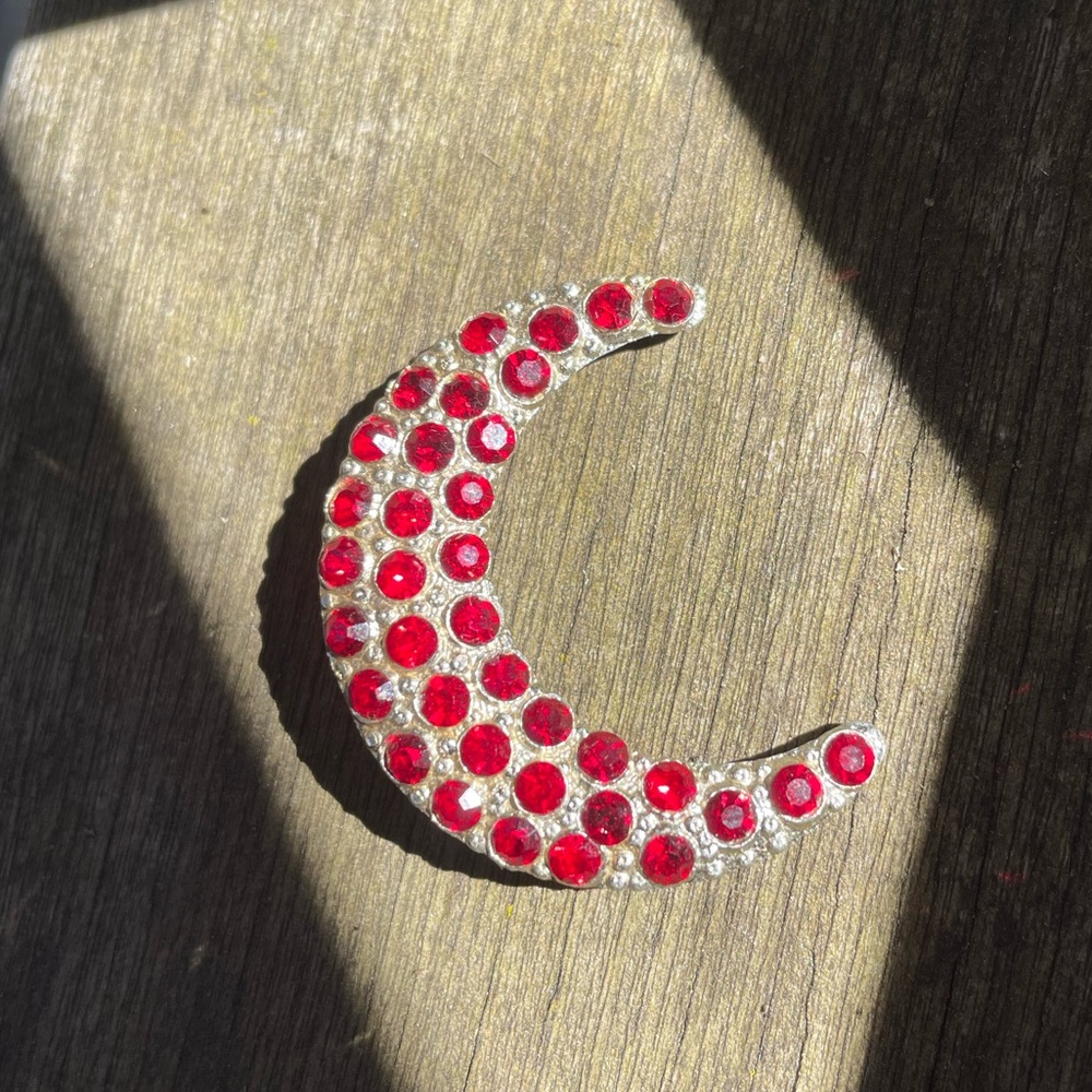 Vintage “Moon” Pin/Brooch, Bright Red Rhinestones on Silver Tone- Great Cond!